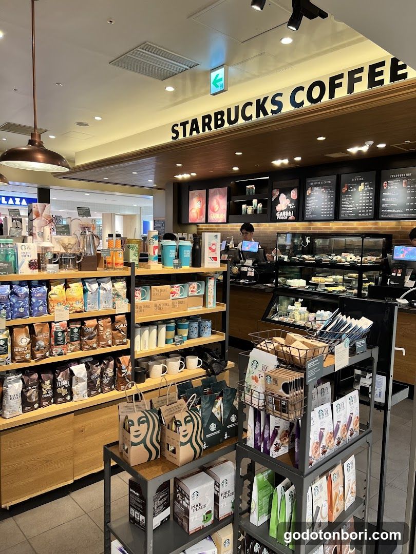 Starbucks Coffee - Osaka Takashimaya B1 West Zone