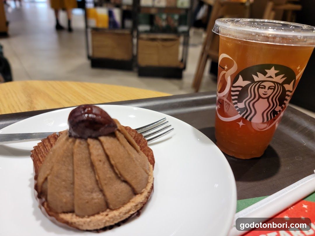 Starbucks Coffee - Osaka Takashimaya B1 West Zone