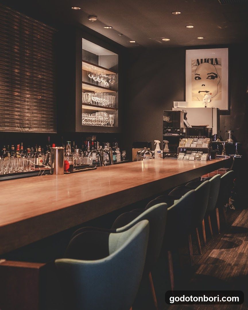Restaurant & Salon Bar BARKT