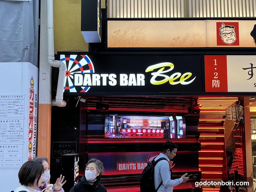 Dining Darts Bar Bee