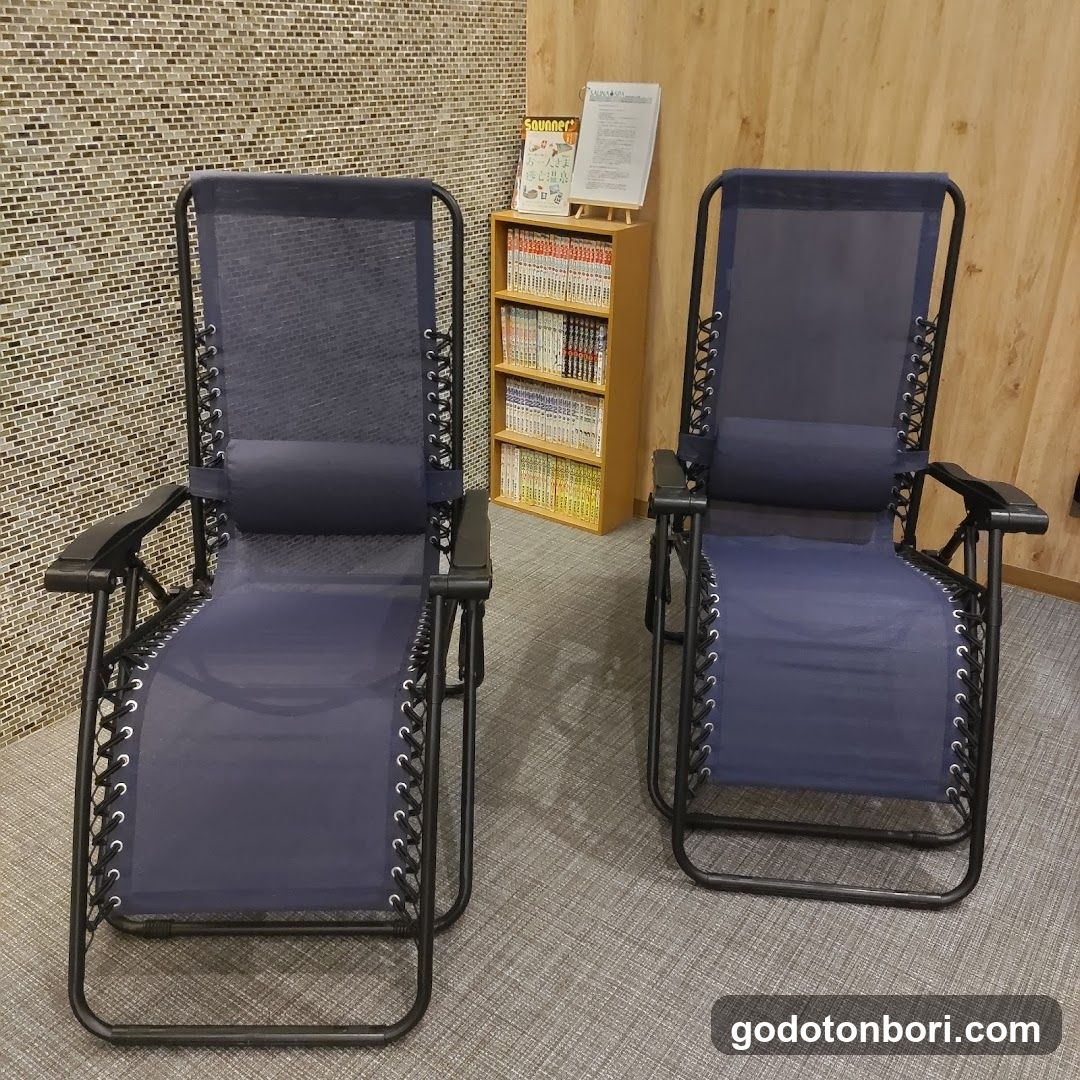 Zero-Gravity Chairs Display
