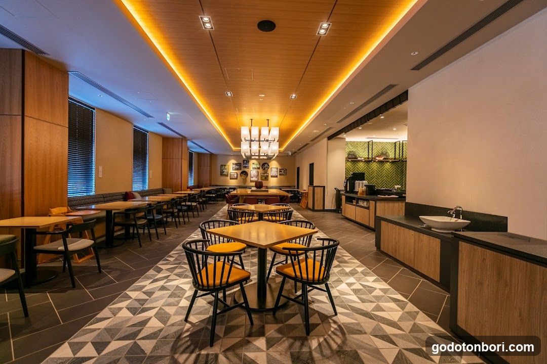 Modern Restaurant Interior