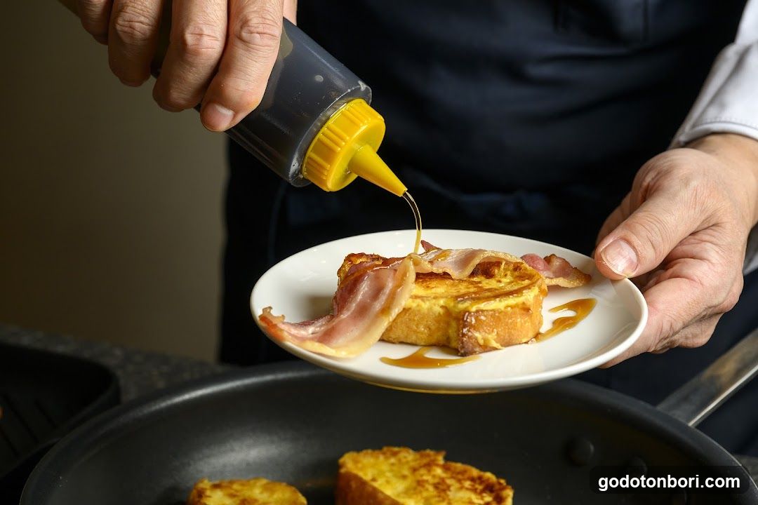 French Toast with Bacon and Syrup