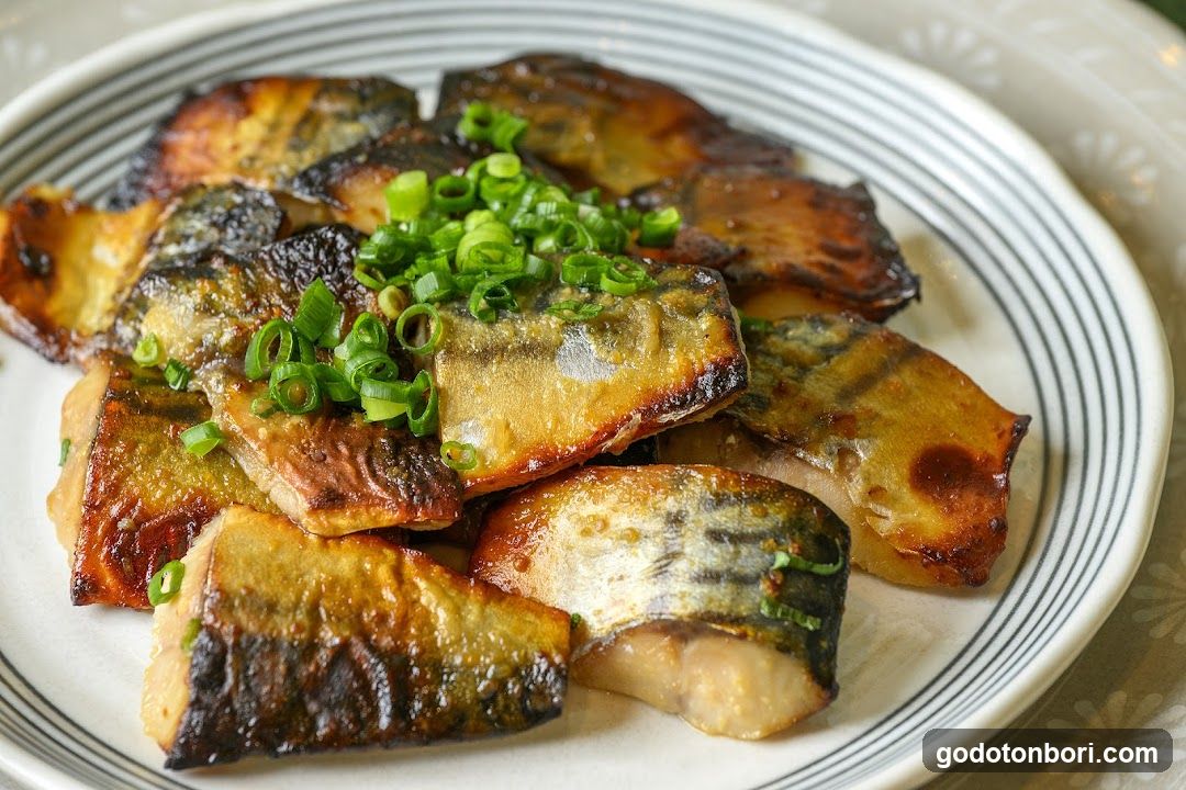 Grilled Mackerel with Green Onions