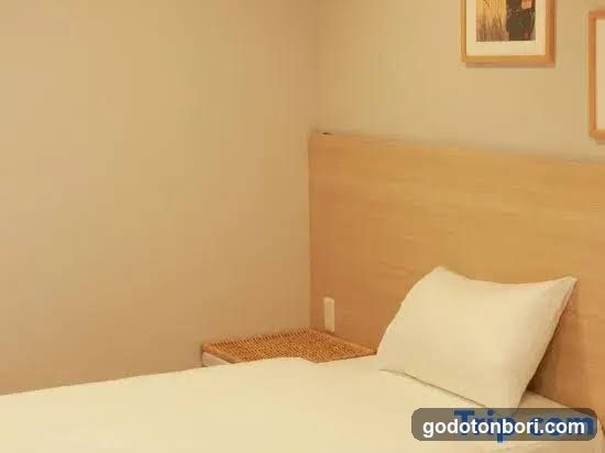OYASUMIICE&HOTEL