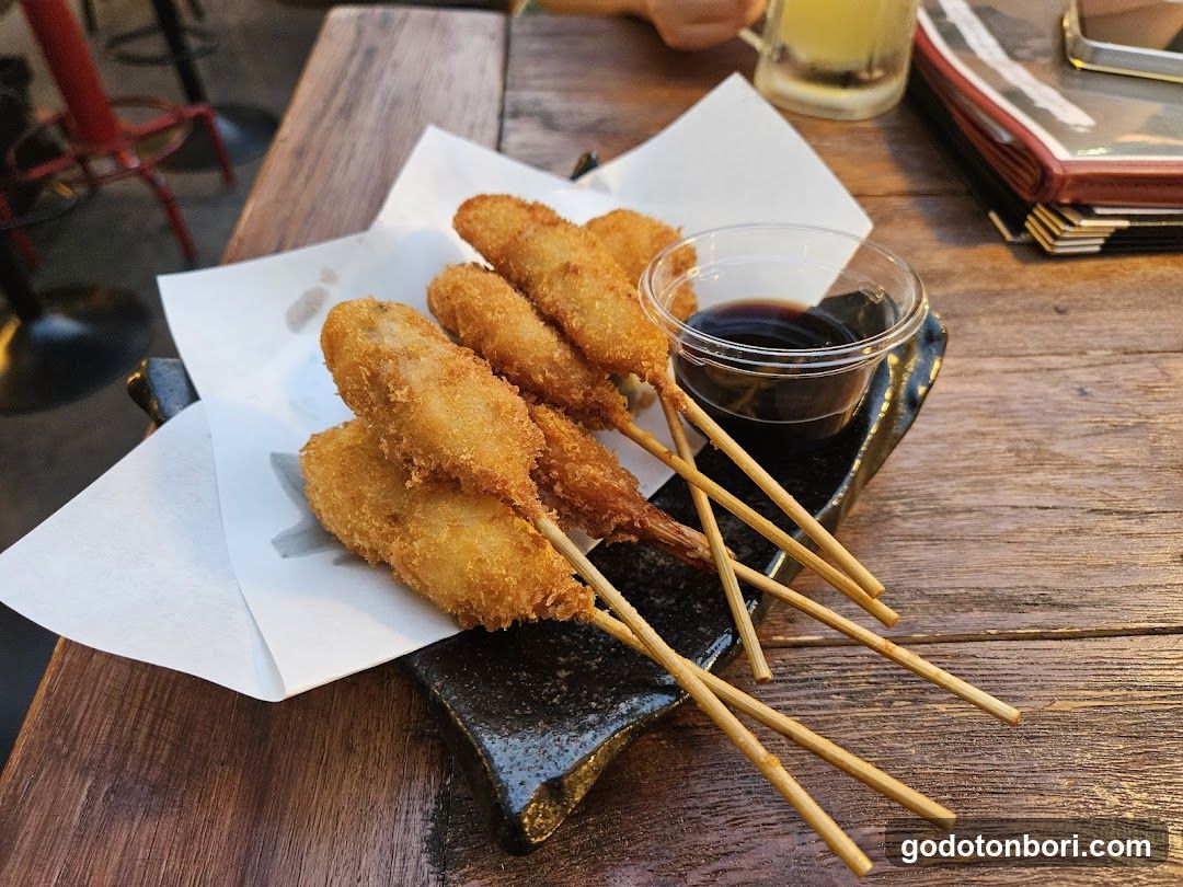 Fried Skewers with Sauce