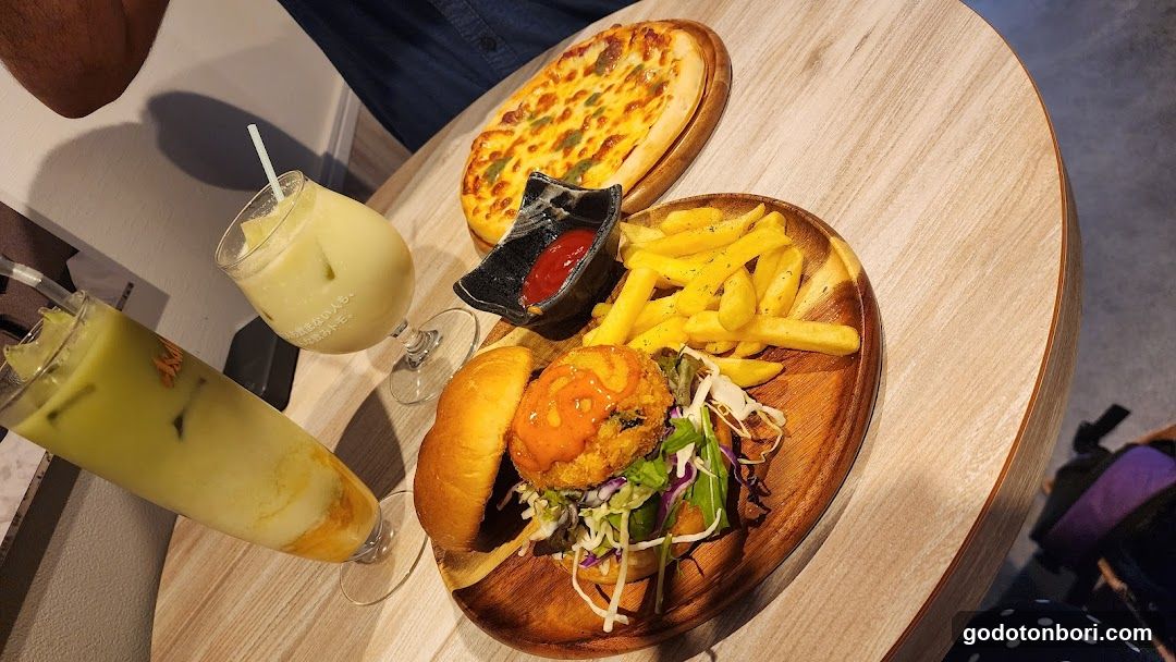 Desagon cafe