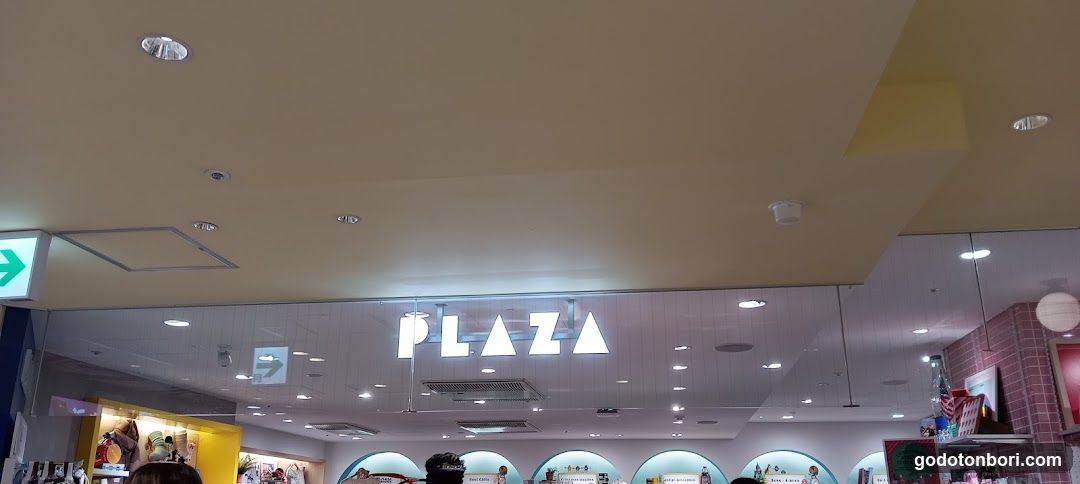 PLAZA Interior View