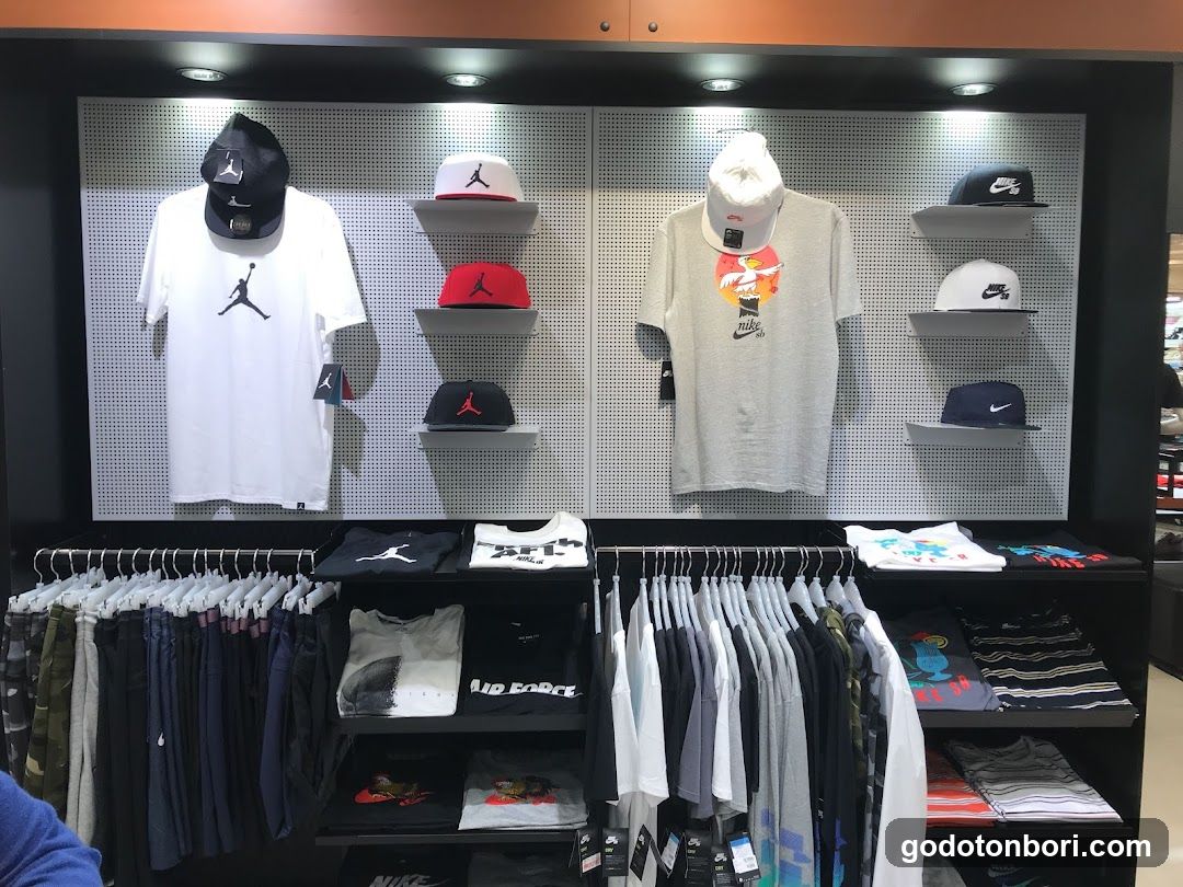 ABC-MART Namba CITY Shop
