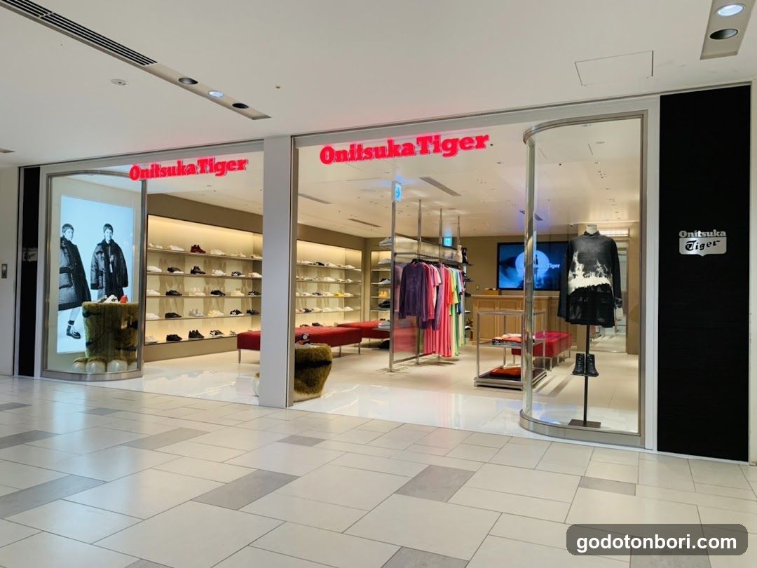 Onitsuka Tiger Namba City