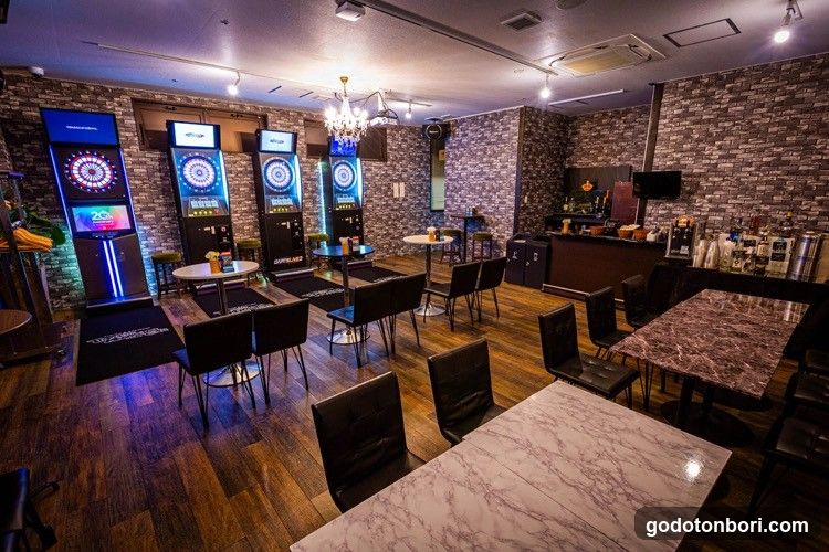 Darts＆Sports Bar ｜Three Monkeys Cafe Namba Dotonbori