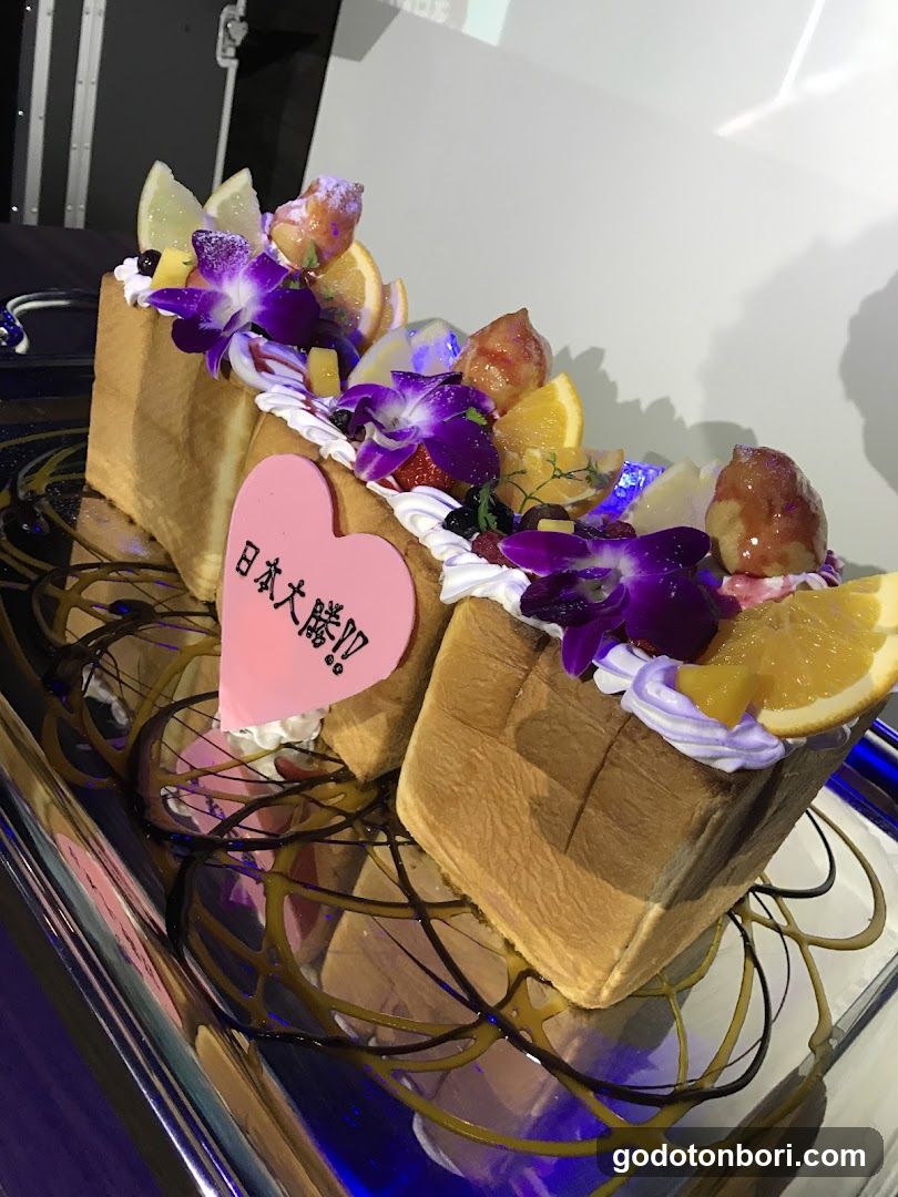 Darts＆Sports Bar ｜Three Monkeys Cafe Namba Dotonbori