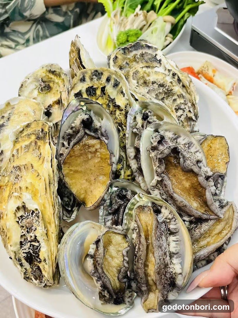 Wagyu and Seafood Ichiraku Dotonbori Branch