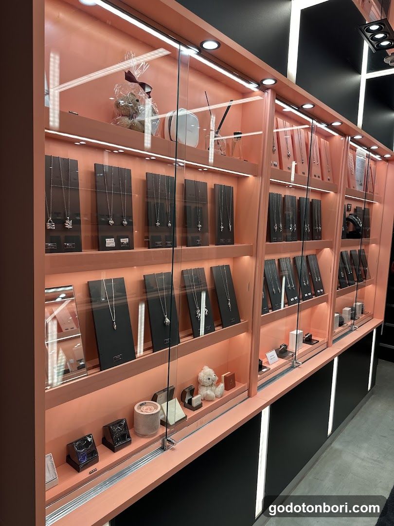BLOCK26 心斎橋店