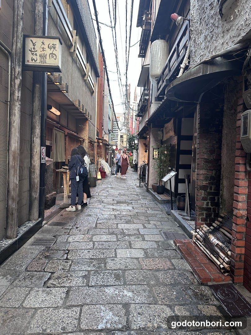 かに源 法善寺店 KANIGEN HOZENJI