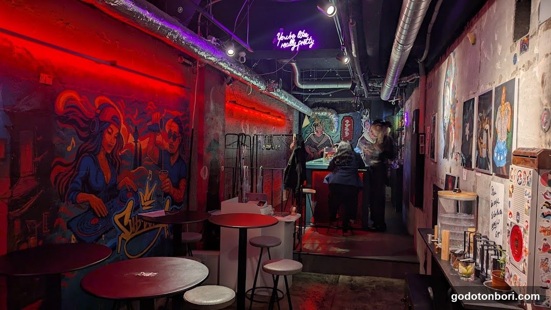 Subterra Cocktail Bar