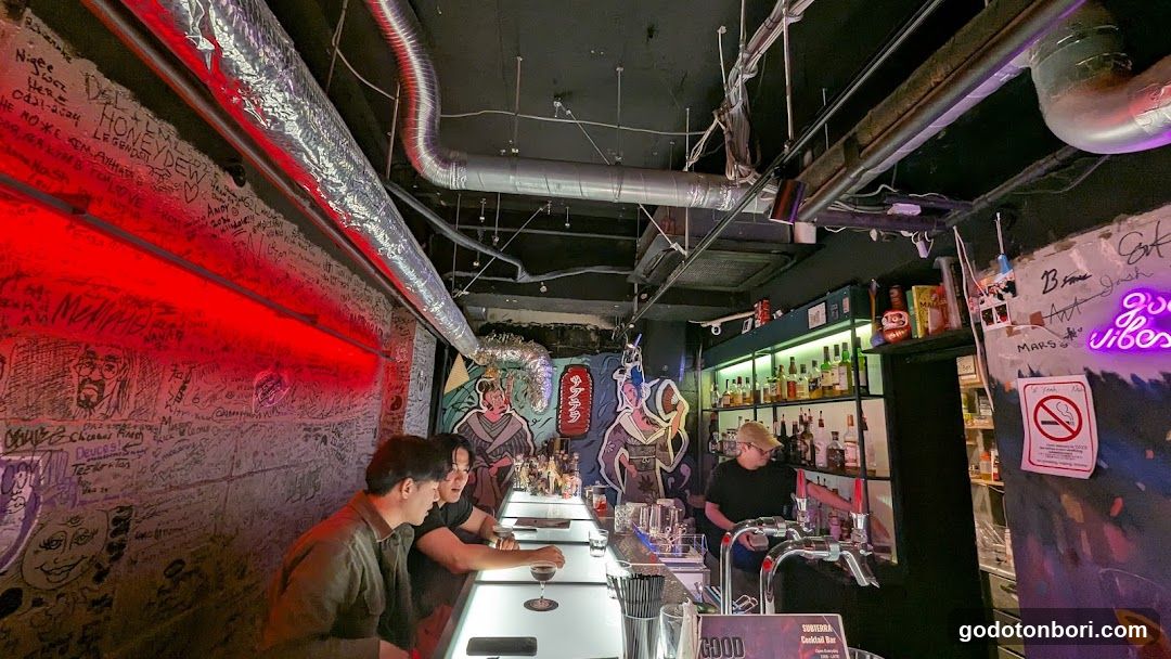 Subterra Cocktail Bar