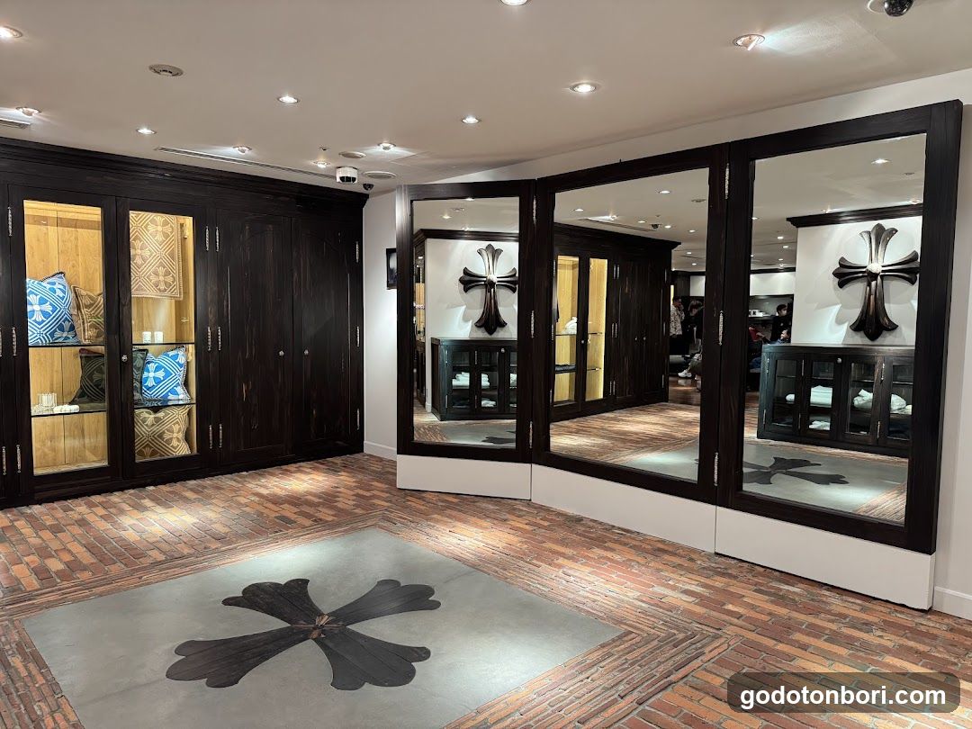 Chrome Hearts Osaka