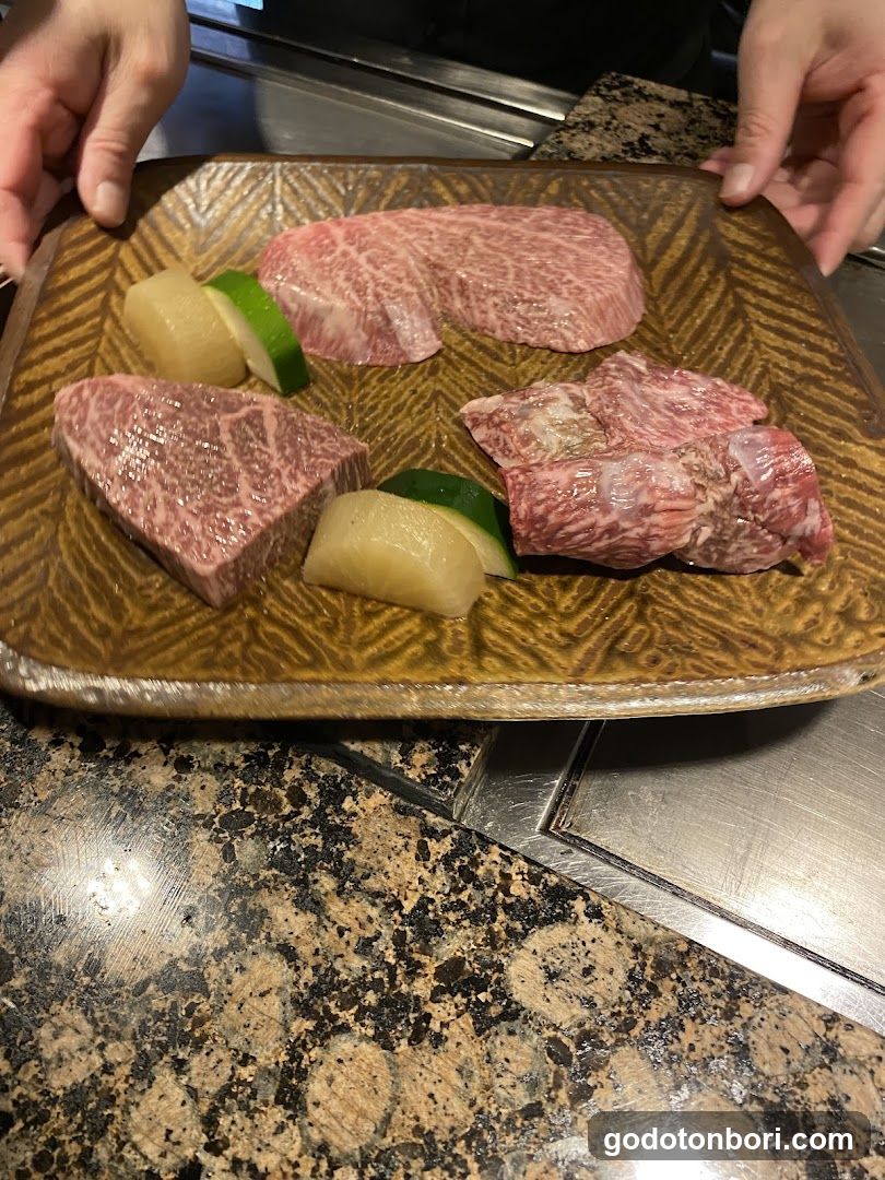 KOBE BEEF Zashiki Daikokusengyusya