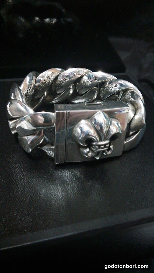 Chrome Hearts Osaka