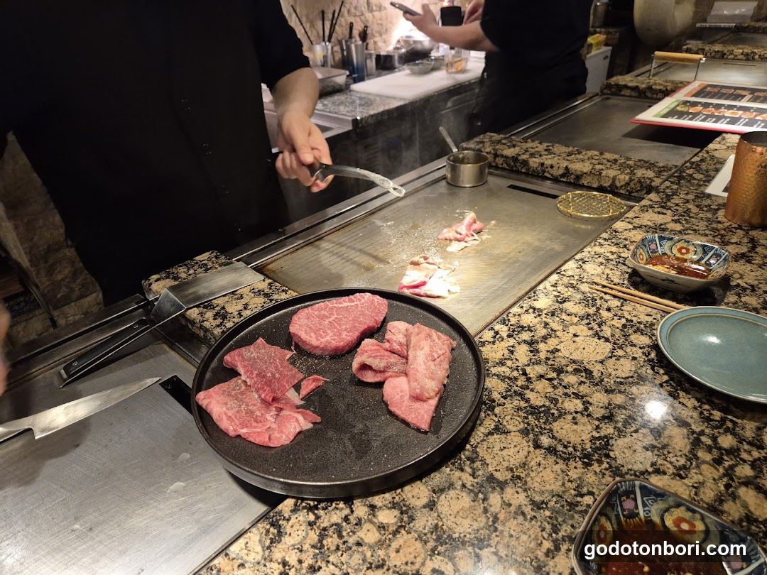 KOBE BEEF Zashiki Daikokusengyusya