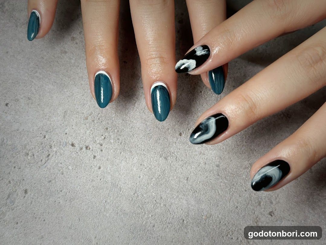 7.Nail Salon