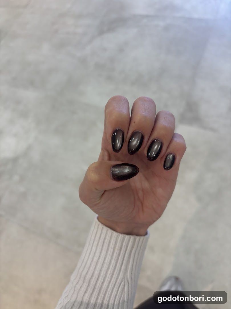 7.Nail Salon