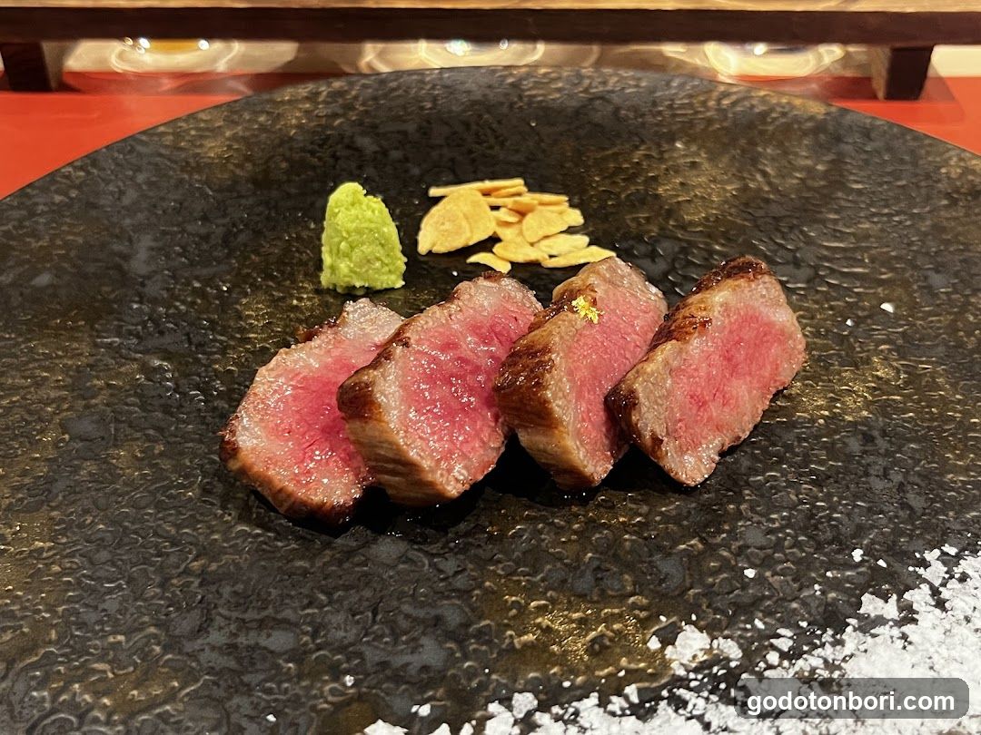 Sliced Steak with Wasabi and Chips