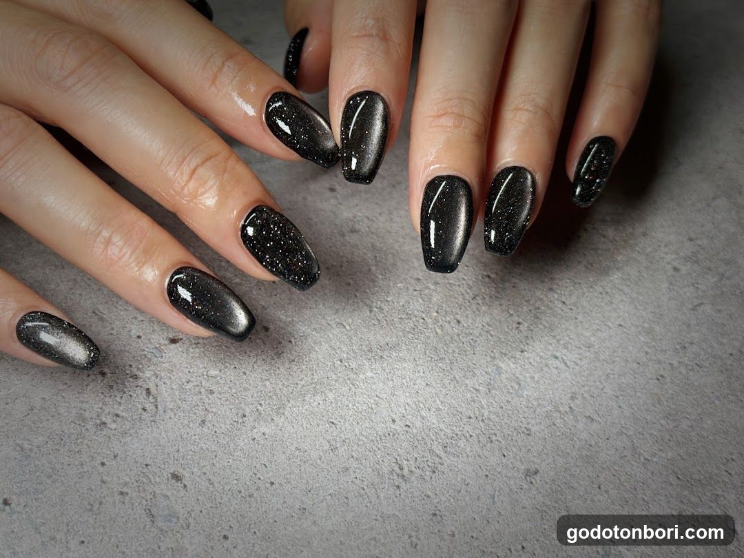 7.Nail Salon