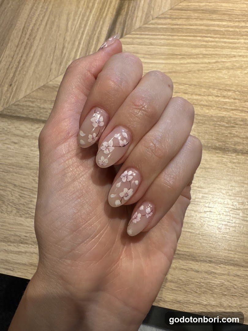 7.Nail Salon