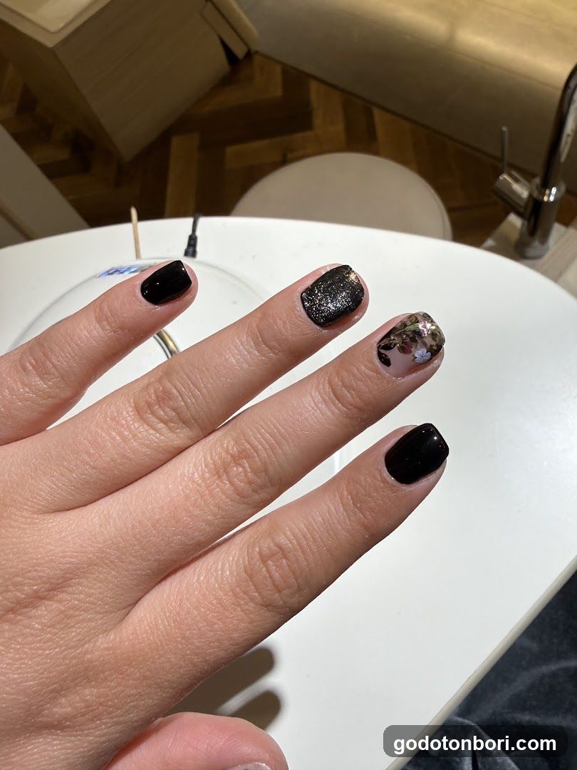 Nail Art Display