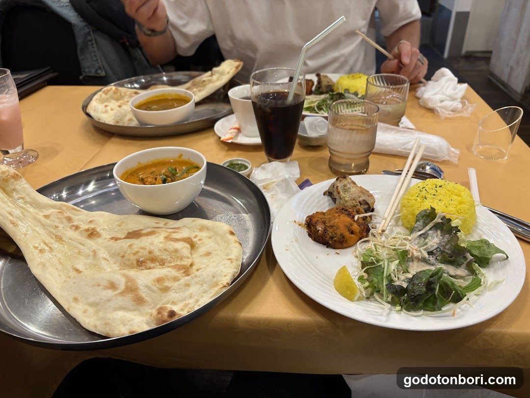 HIMALAYAN KITCHEN Shinsaibashi BIGSTEP 3F