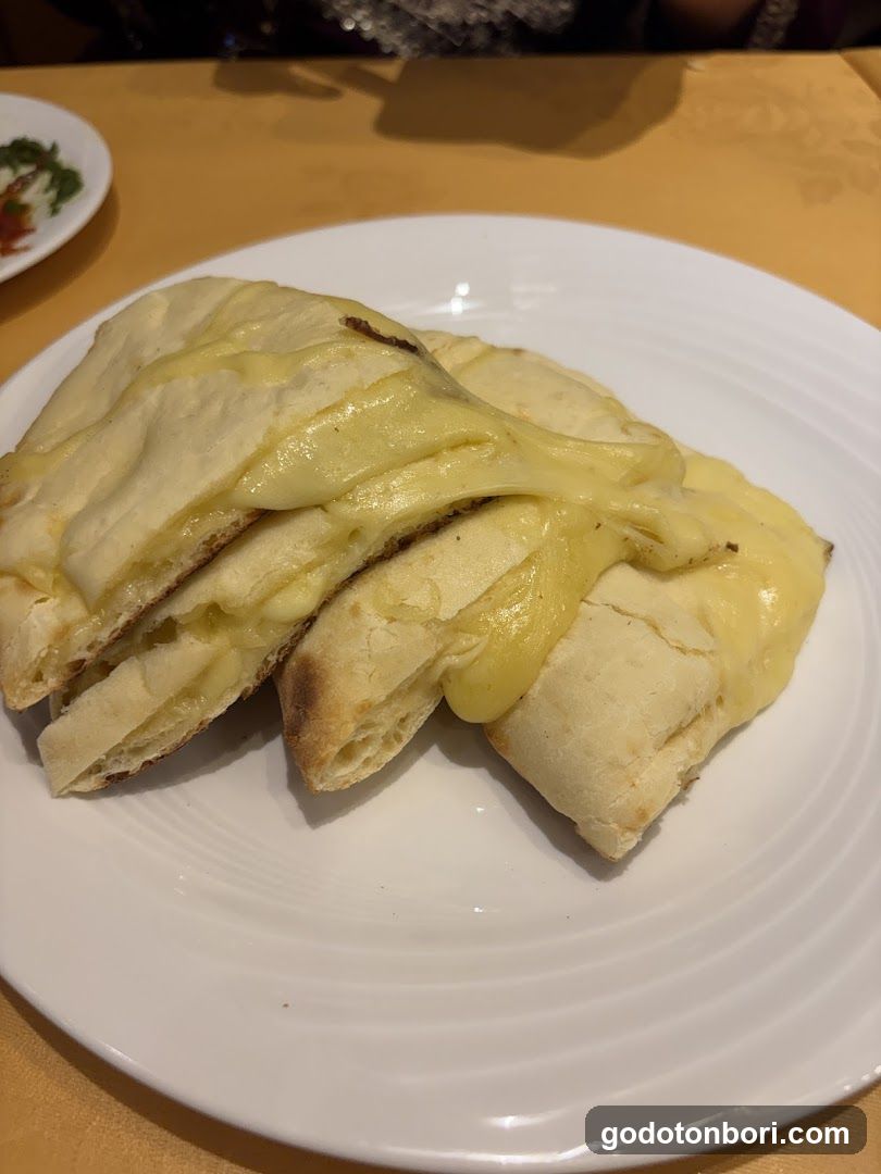 HIMALAYAN KITCHEN Shinsaibashi BIGSTEP 3F