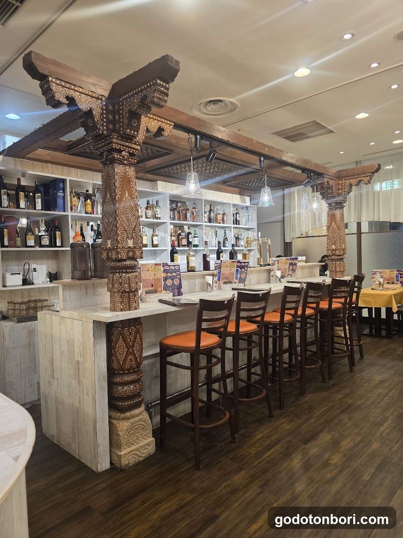HIMALAYAN KITCHEN Shinsaibashi BIGSTEP 3F