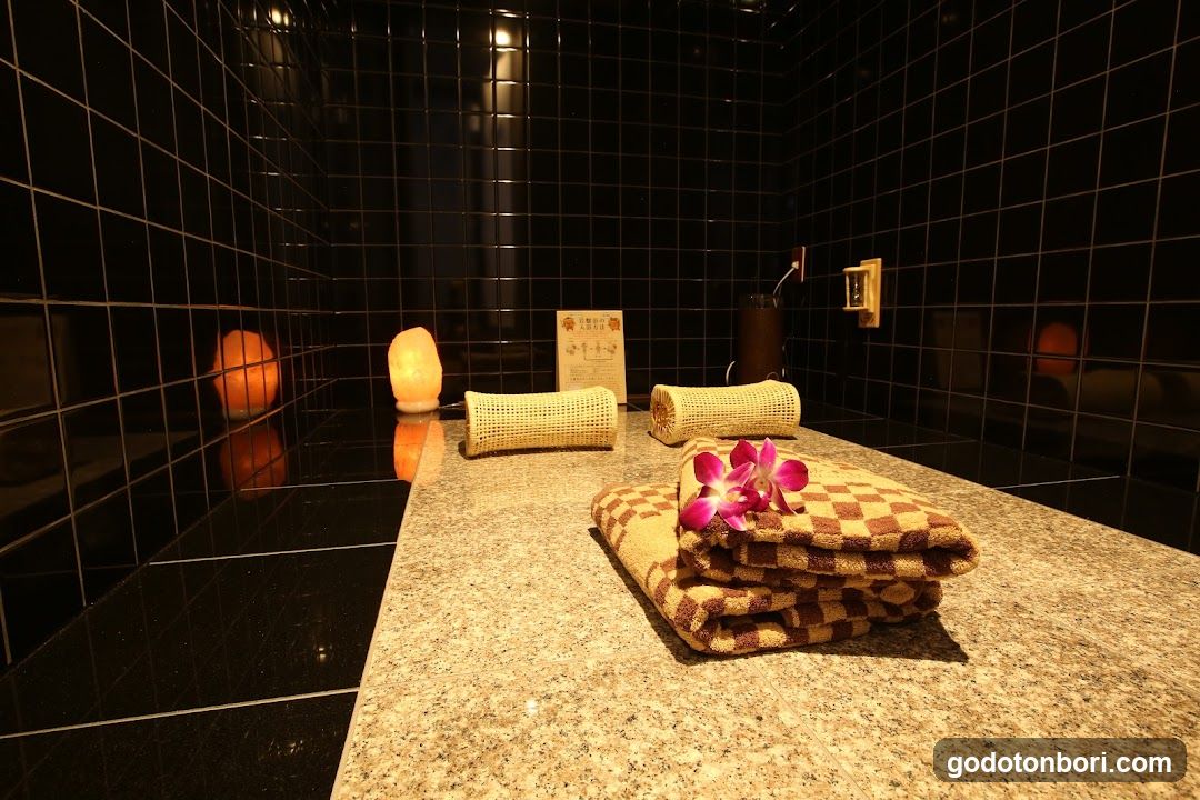 Hotel K6 Osaka Namba