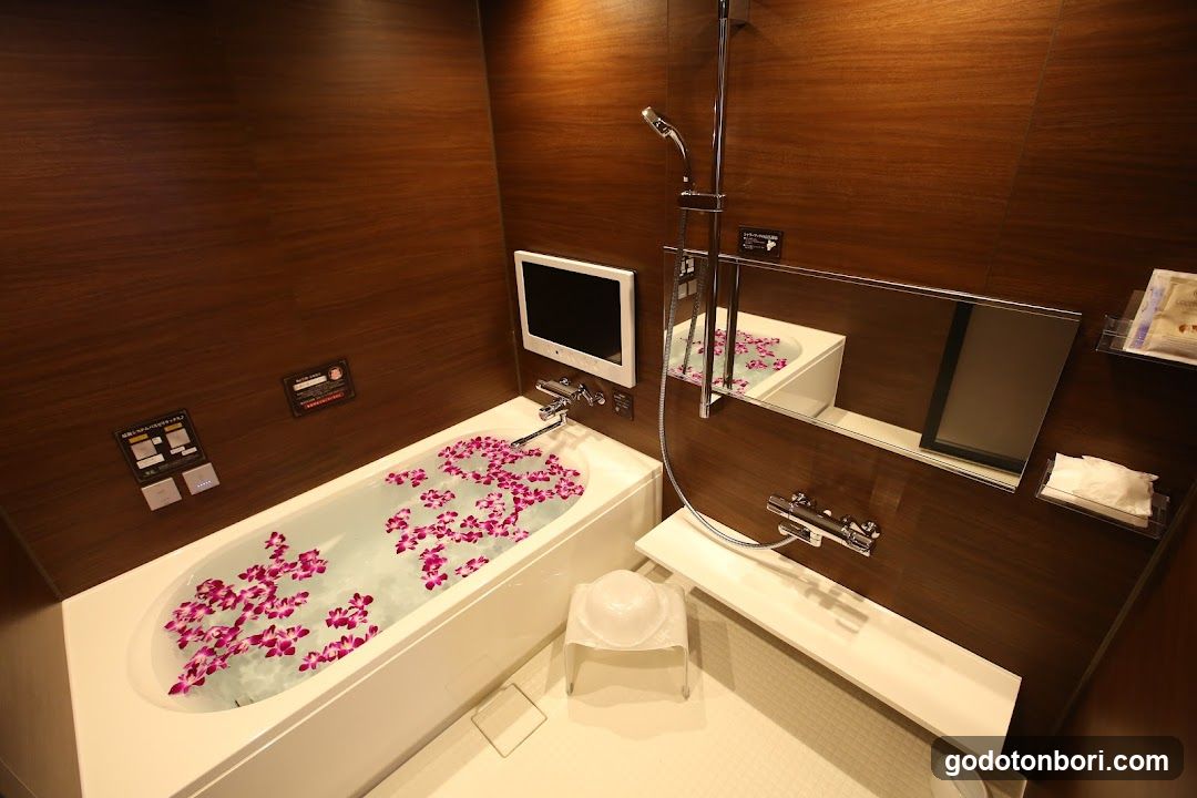 Hotel K6 Osaka Namba
