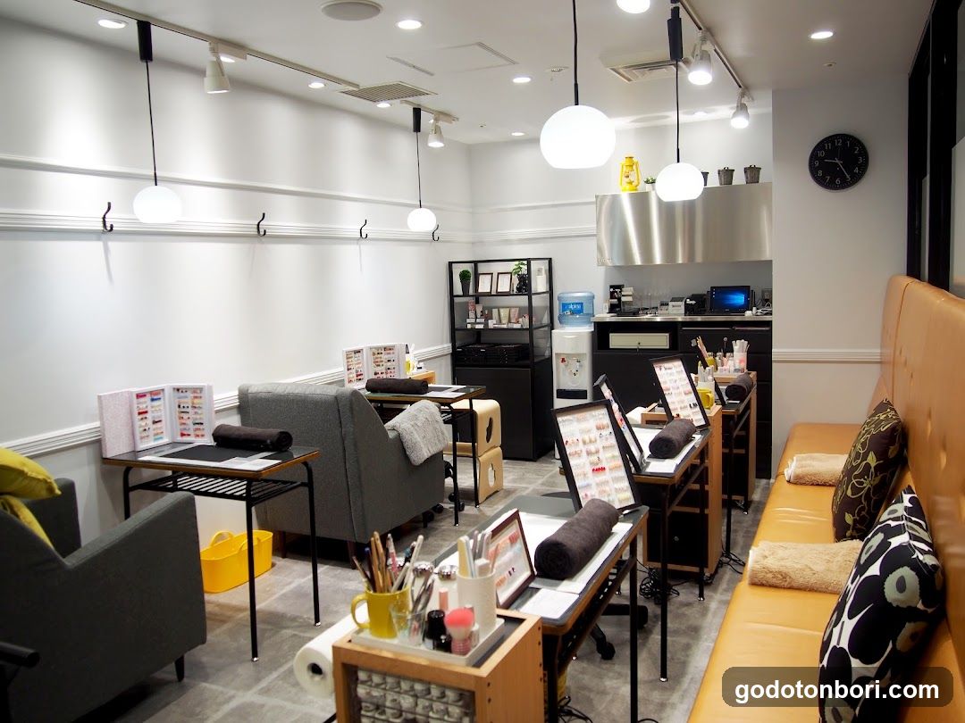 MANICURE HOUSE Namba Nannan