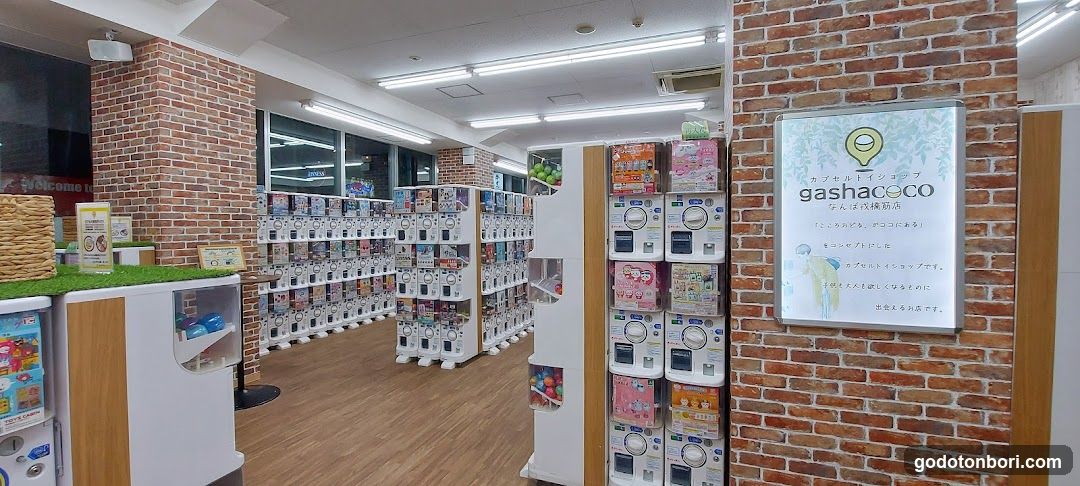 gashacoco Namba Ebisu Bashi-Suji (Capsule Toy Store)