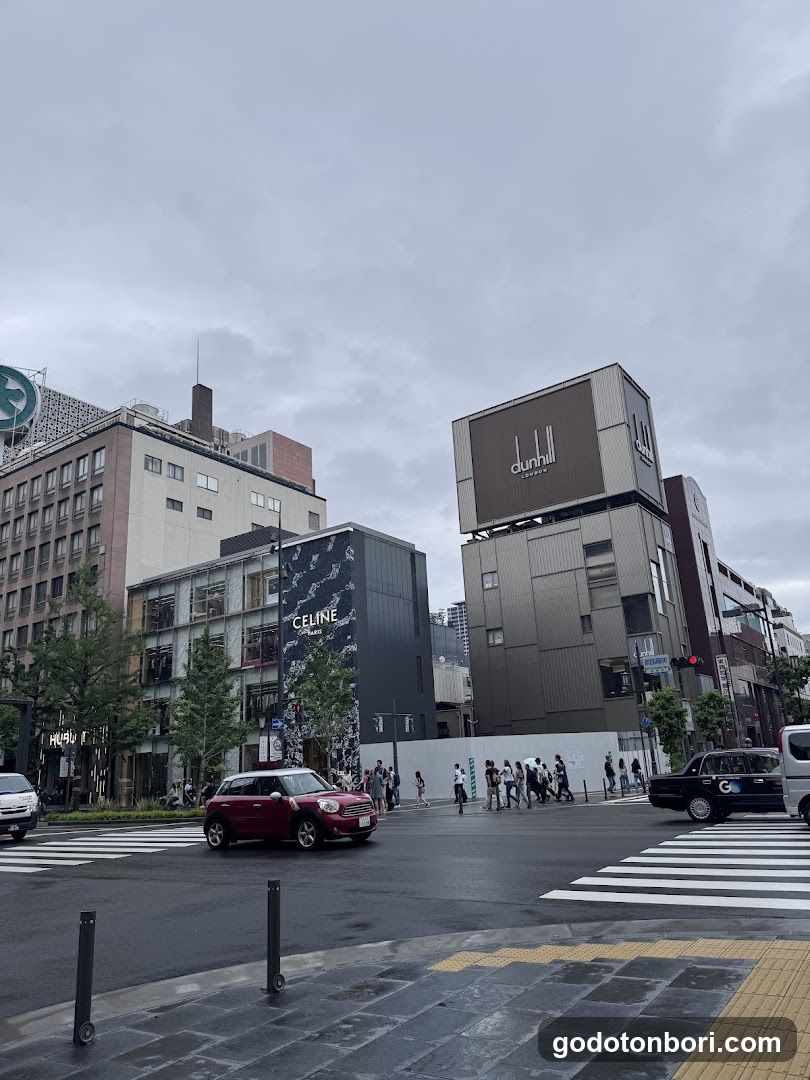 dunhill Shinsaibashi