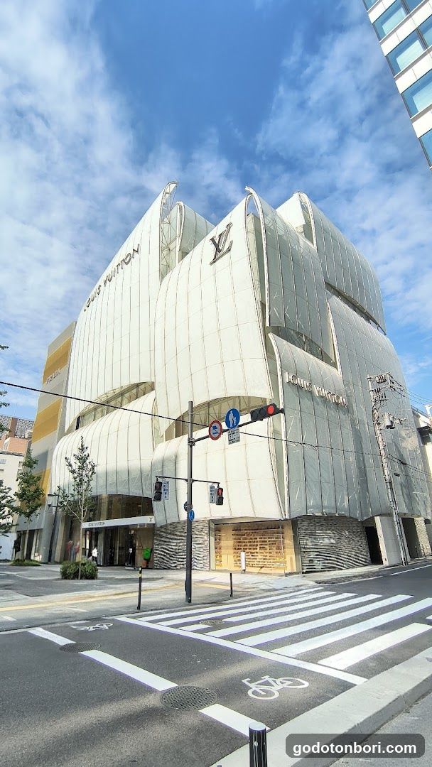 dunhill Shinsaibashi