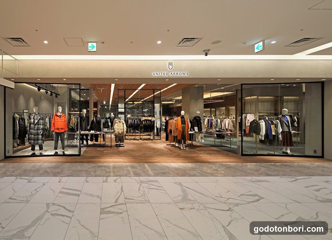 UNITED ARROWS SHINSAIBASHI