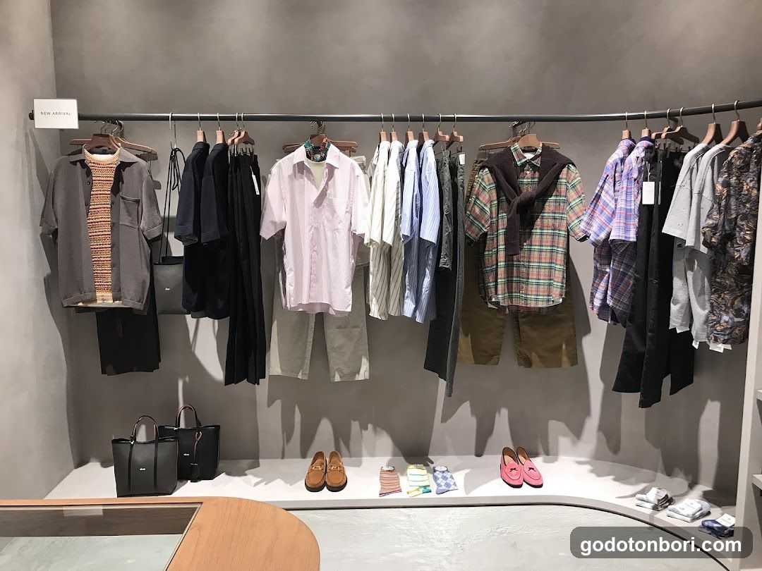 UNITED ARROWS SHINSAIBASHI