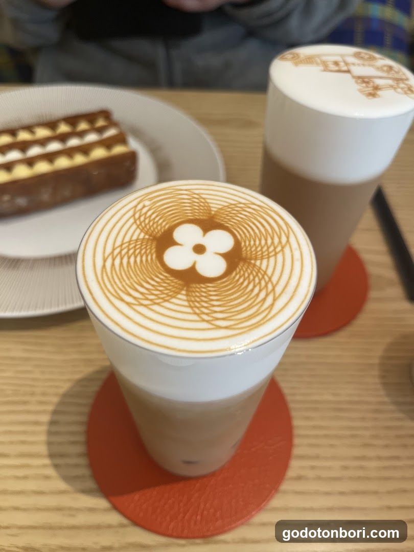 LE CAFE V