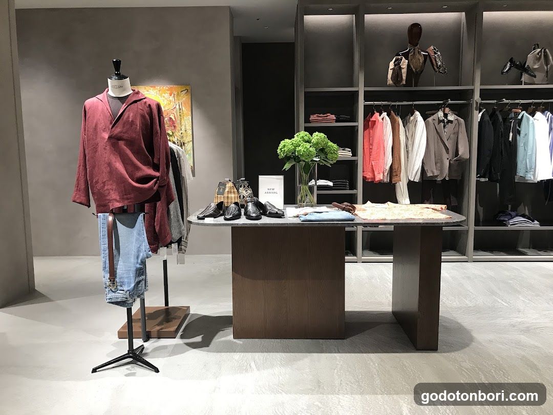 UNITED ARROWS SHINSAIBASHI