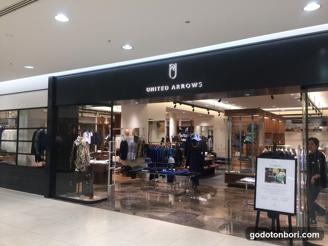 UNITED ARROWS SHINSAIBASHI