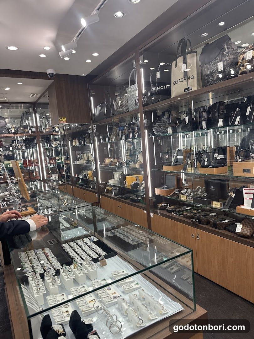 Treasure Bido Clock Shop