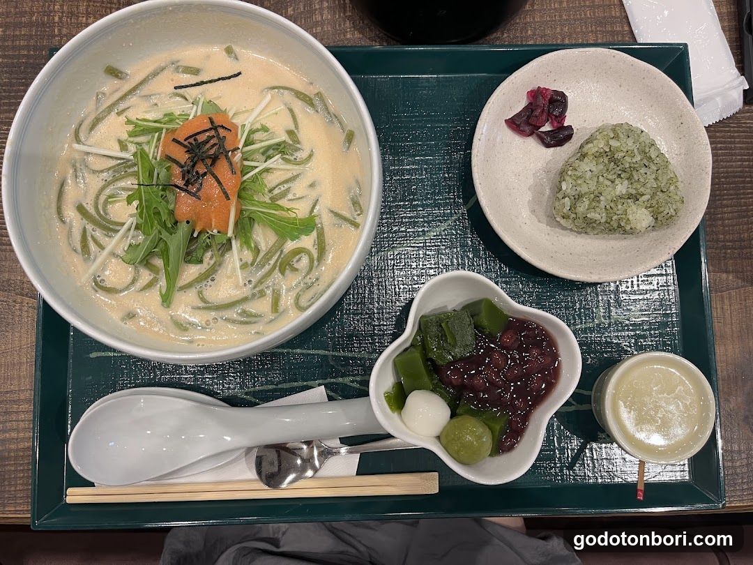 宇治抹茶冰淇淋
