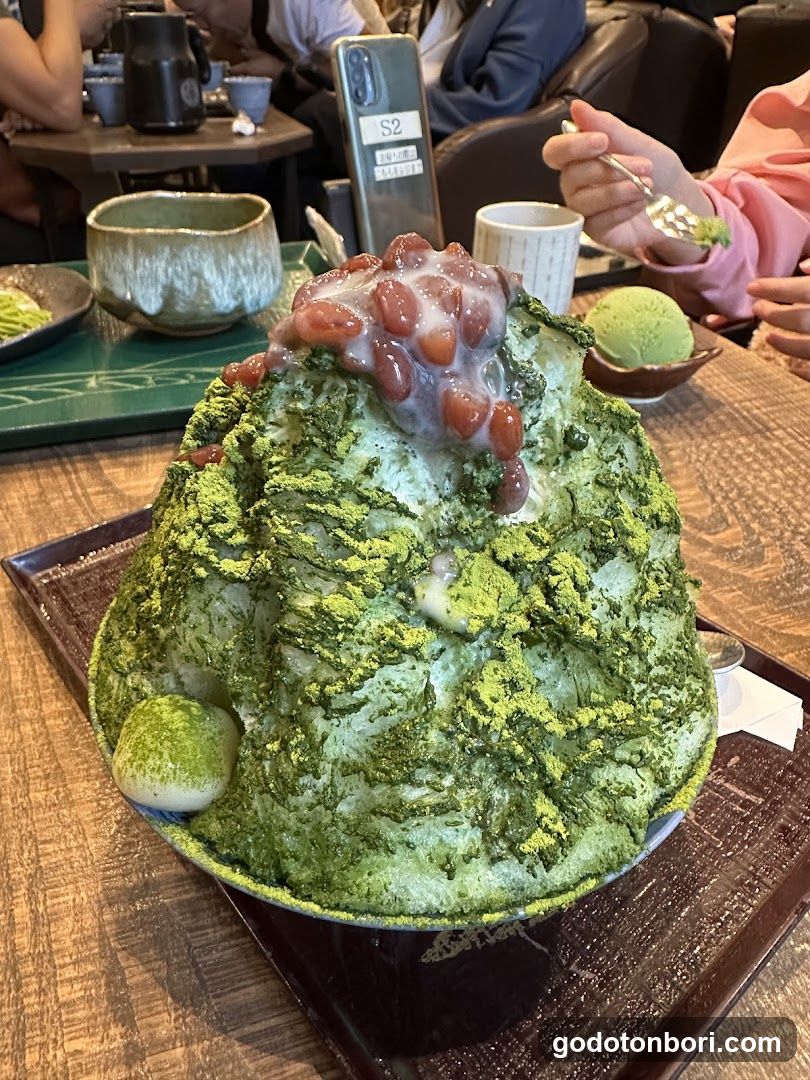 宇治抹茶冰淇淋