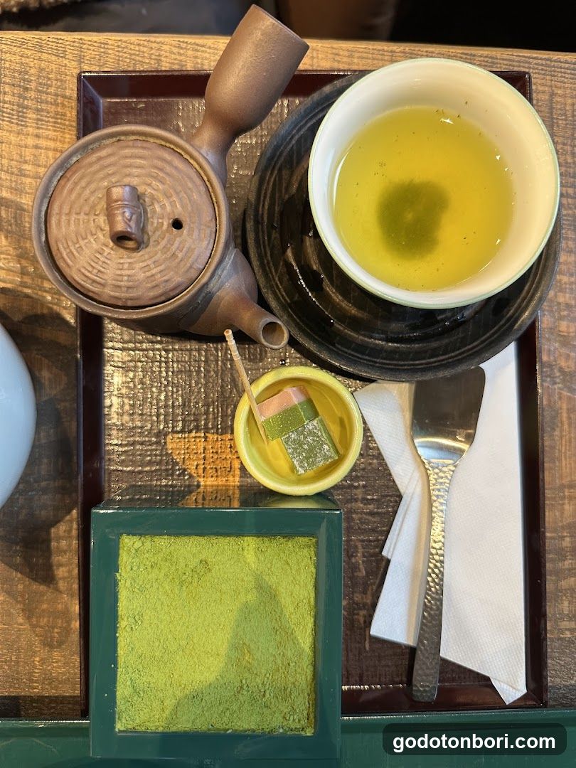 宇治抹茶冰淇淋