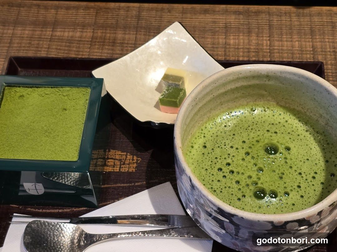 宇治抹茶冰淇淋